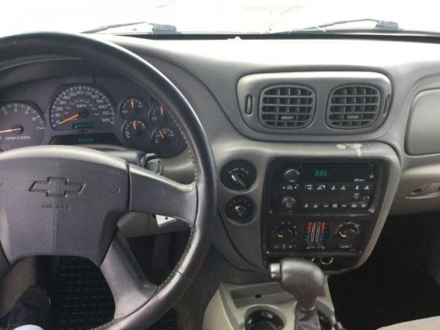 2003 Black /Medium Pewter Chevrolet TrailBlazer LS (1GNDT13S132) with an Vortec 4.2L I-6 DOHC engine, 4 speed Automatic transmission, located at 1801 Main Street, Lewiston, 83501, (208) 743-9371, 46.417065, -117.004799 - Photo#7