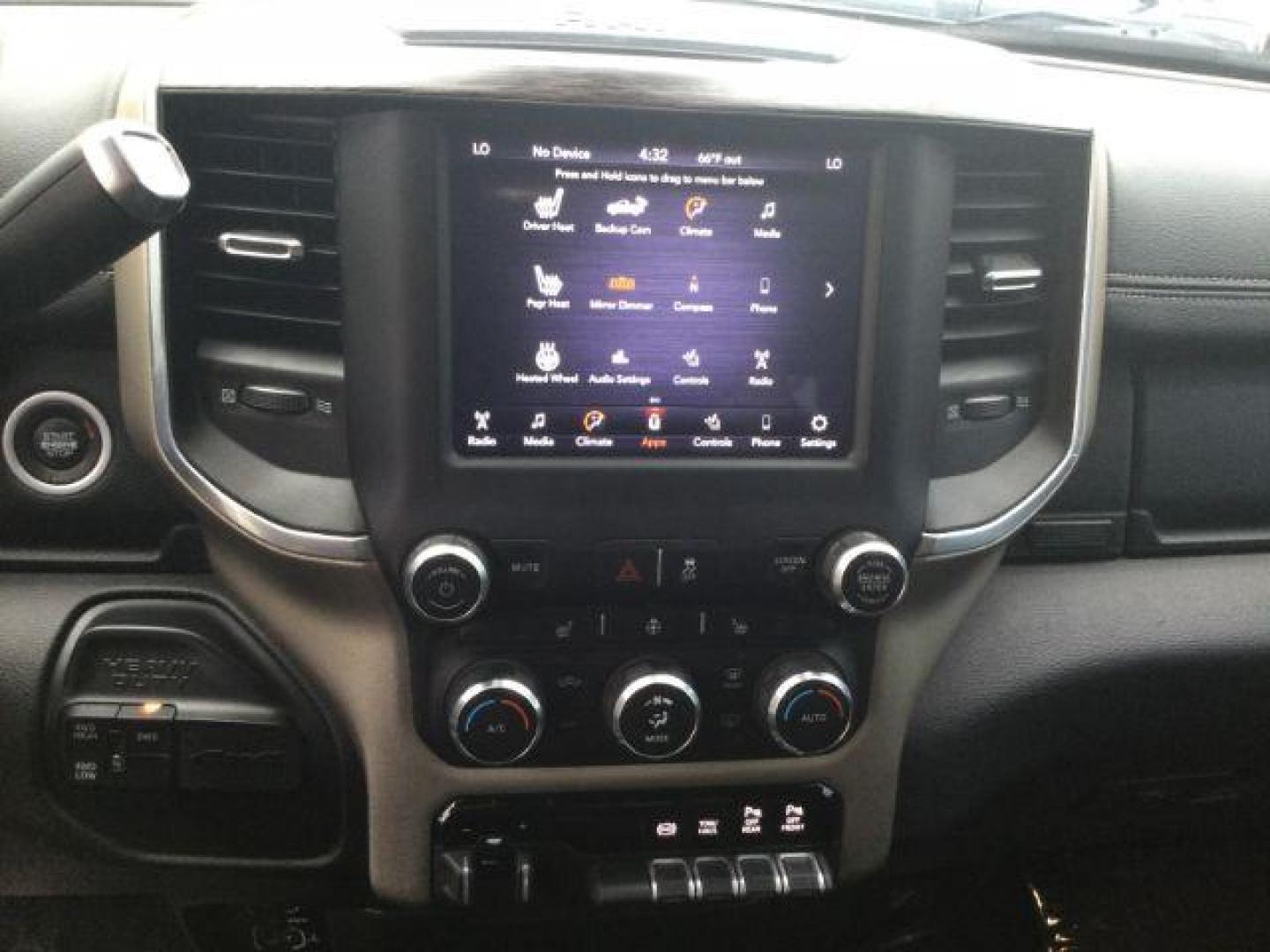 2021 Billet Silver Metallic Clearcoat /Black Ram 3500 Laramie Crew Cab 4x4 8' Box (3C63R3JL7MG) with an Cummins 6.7L I-6 diesel direct injection engine, 6-Speed Automatic transmission, located at 1801 Main Street, Lewiston, 83501, (208) 743-9371, 46.417065, -117.004799 - Photo#6