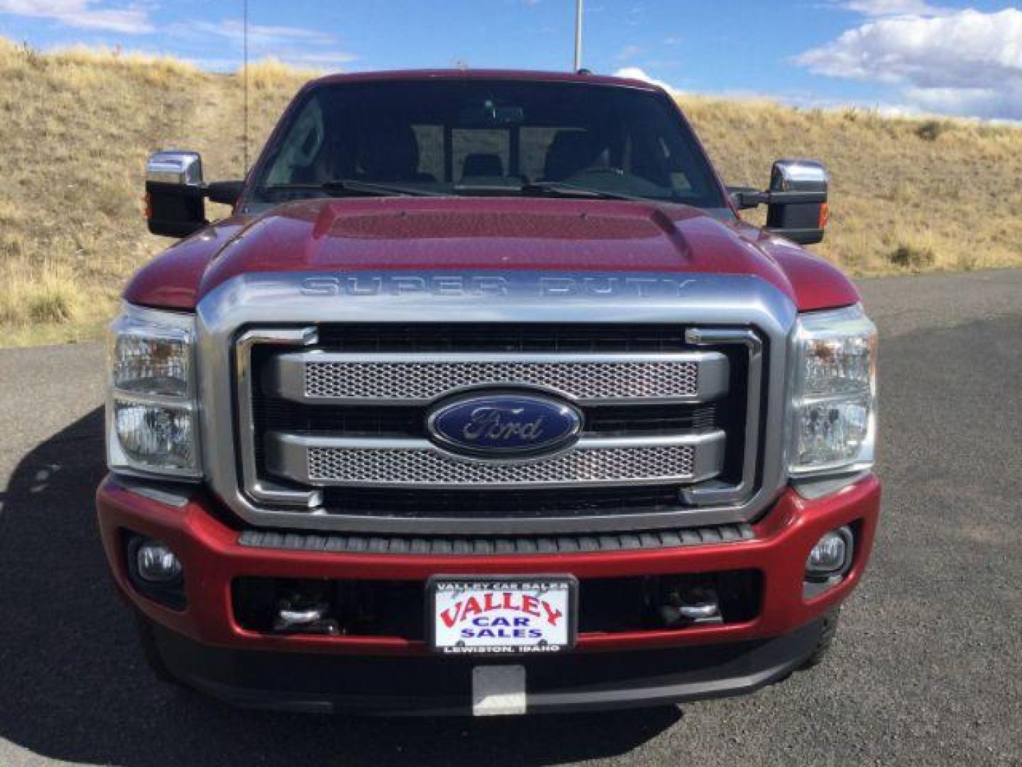 2015 Ruby Red Metallic Tinted Clearcoat /BLACK LEATHER Ford F-350 Lariat Crew Cab 4WD (1FT8W3BT5FE) with an Powerstroke 6.7L V-8 diesel direct injection engine, 6-Speed Automatic transmission, located at 1801 Main Street, Lewiston, 83501, (208) 743-9371, 46.417065, -117.004799 - Photo#13