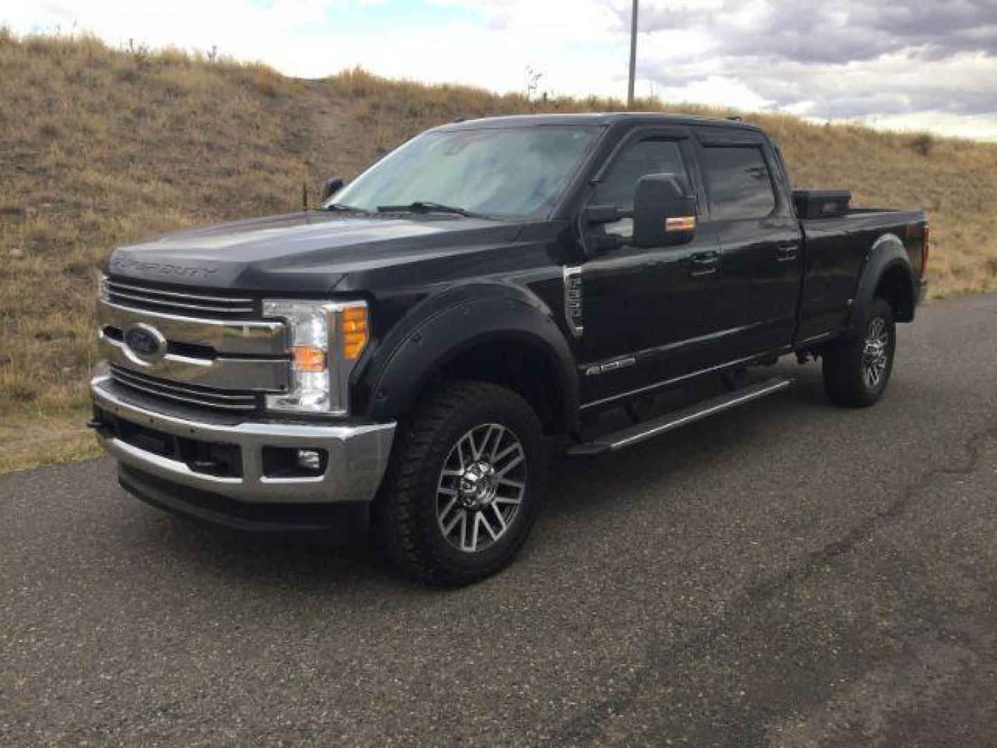 2017 Shadow Black /Black Ford F-350 LARIAT (1FT8W3BTXHE) with an Powerstroke 6.7L V-8 diesel direct injection engine, 6-Speed Automatic transmission, located at 1801 Main Street, Lewiston, 83501, (208) 743-9371, 46.417065, -117.004799 - Photo#0