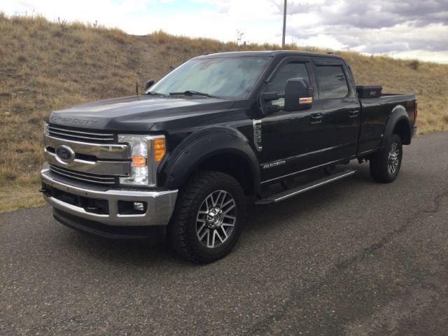 photo of 2017 Ford F-350 LARIAT