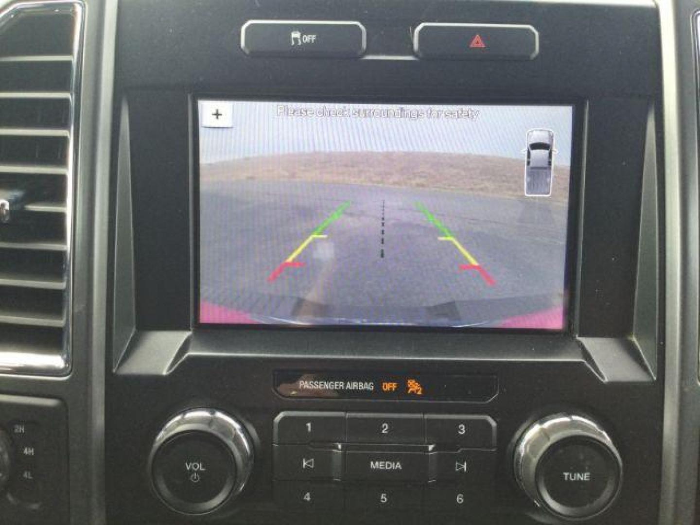 2016 Race Red /Black Ford F 150 Crew Cab 4x4 XLT (1FTEW1EG9GK) with an EcoBoost 3.5L V-6 gasoline direct injection engine, 6-Speed Automatic transmission, located at 1801 Main Street, Lewiston, 83501, (208) 743-9371, 46.417065, -117.004799 - Photo#18