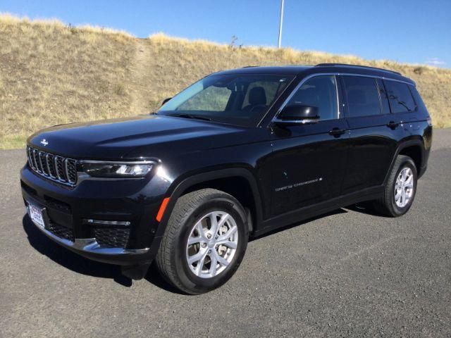 photo of 2022 Jeep Grand Cherokee L Limited 4x4