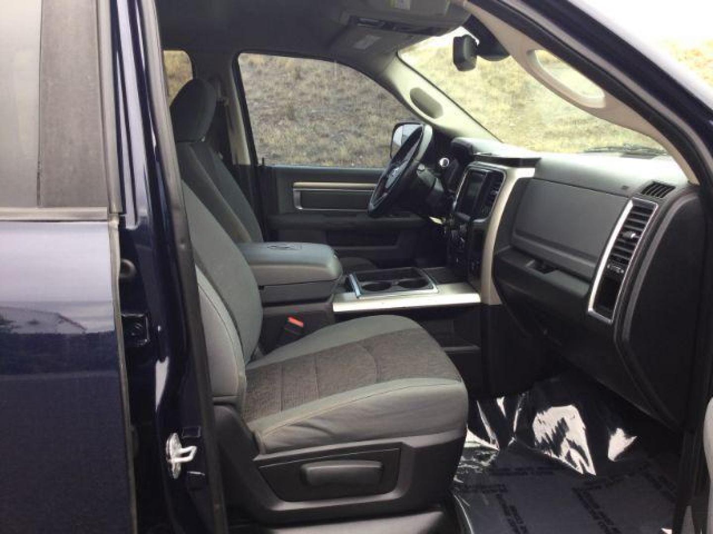 2014 True Blue Pearlcoat /Diesel Gray/Black Ram 2500 Crew Cab 4x4 SLT (3C6UR5DJ7EG) with an HEMI 6.4L V-8 VVT variable valve control engine, 6-Speed Automatic transmission, located at 1801 Main Street, Lewiston, 83501, (208) 743-9371, 46.417065, -117.004799 - Photo#13