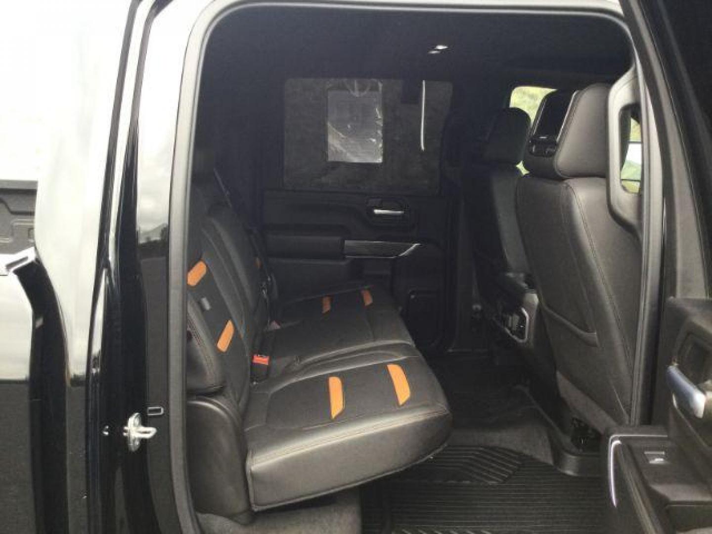 2021 Onyx Black /Jet Black w/Kalahari Accents GMC Sierra 2500HD 4WD Crew Cab Standard Bed AT4 (1GT49PEY7MF) with an Duramax 6.6L V-8 diesel direct injection engine, 10-speed automatic transmission, located at 1801 Main Street, Lewiston, 83501, (208) 743-9371, 46.417065, -117.004799 - Photo#12
