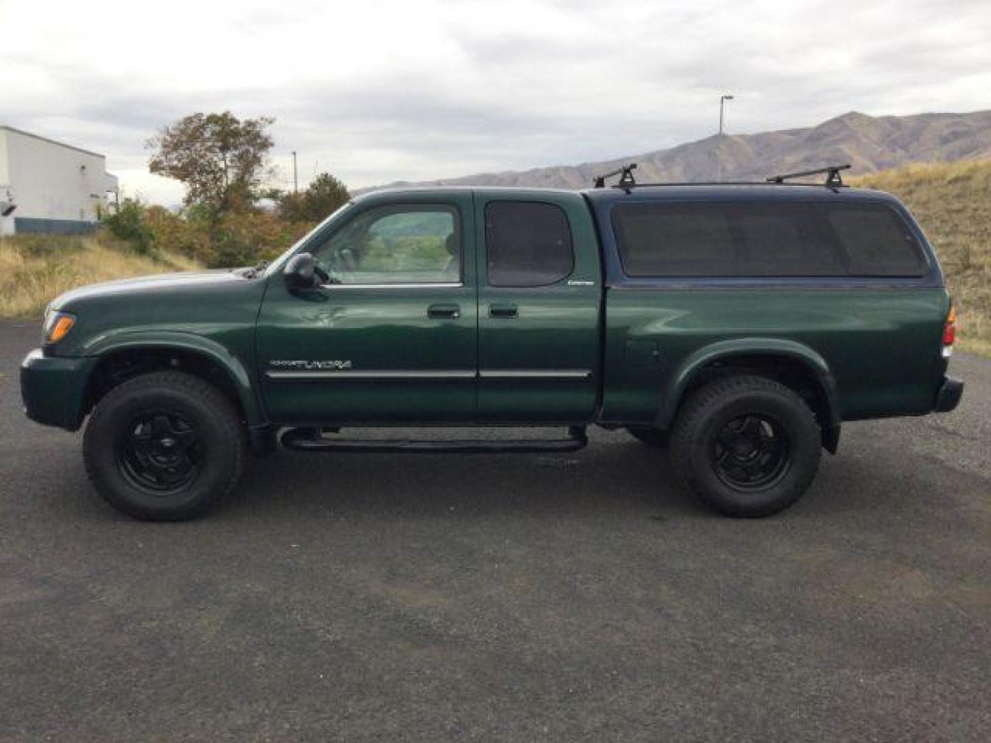 2003 Imperial Jade Mica /Oak Leather Toyota Tundra Limited V8 (5TBBT48163S) with an I-FORCE 4.7L V-8 DOHC engine, 4 speed automatic transmission, located at 1801 Main Street, Lewiston, 83501, (208) 743-9371, 46.417065, -117.004799 - Photo#2