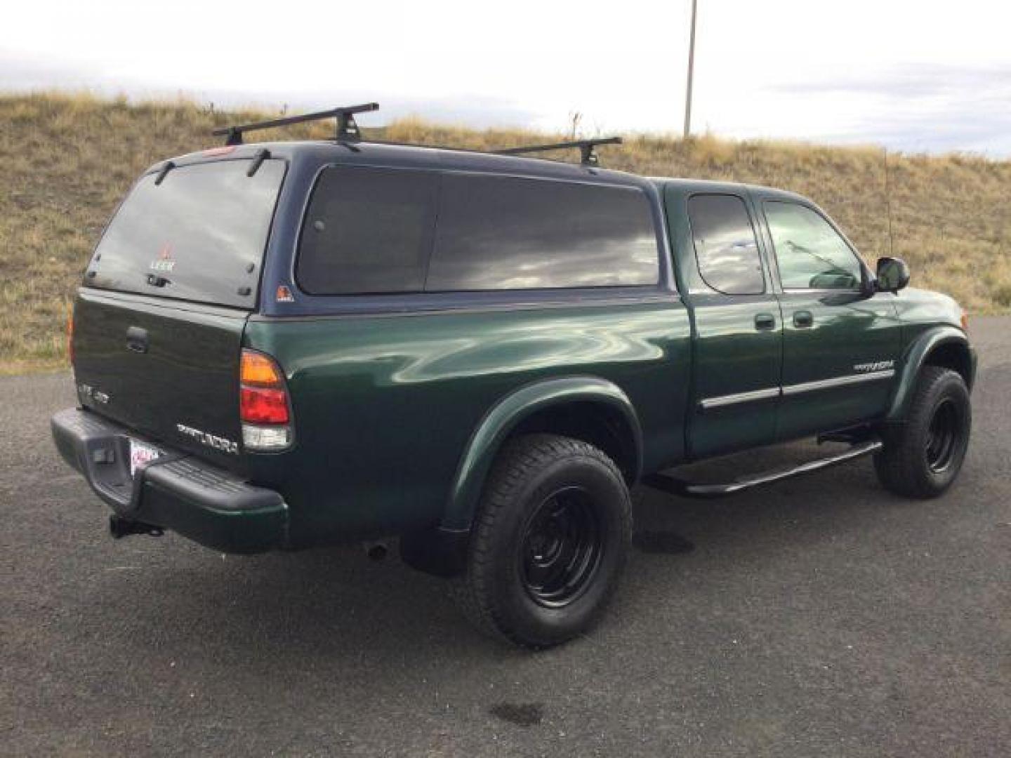 2003 Imperial Jade Mica /Oak Leather Toyota Tundra Limited V8 (5TBBT48163S) with an I-FORCE 4.7L V-8 DOHC engine, 4 speed automatic transmission, located at 1801 Main Street, Lewiston, 83501, (208) 743-9371, 46.417065, -117.004799 - Photo#7