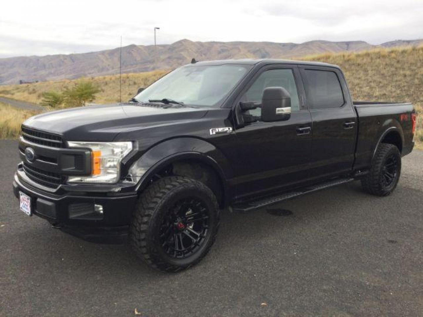 2020 Agate Black Metallic /Black Ford F-150 XLT (1FTFW1E40LK) with an EcoBoost 3.5L V-6 port/direct injection engine, 10 speed automatic transmission, located at 1801 Main Street, Lewiston, 83501, (208) 743-9371, 46.417065, -117.004799 - Photo#0