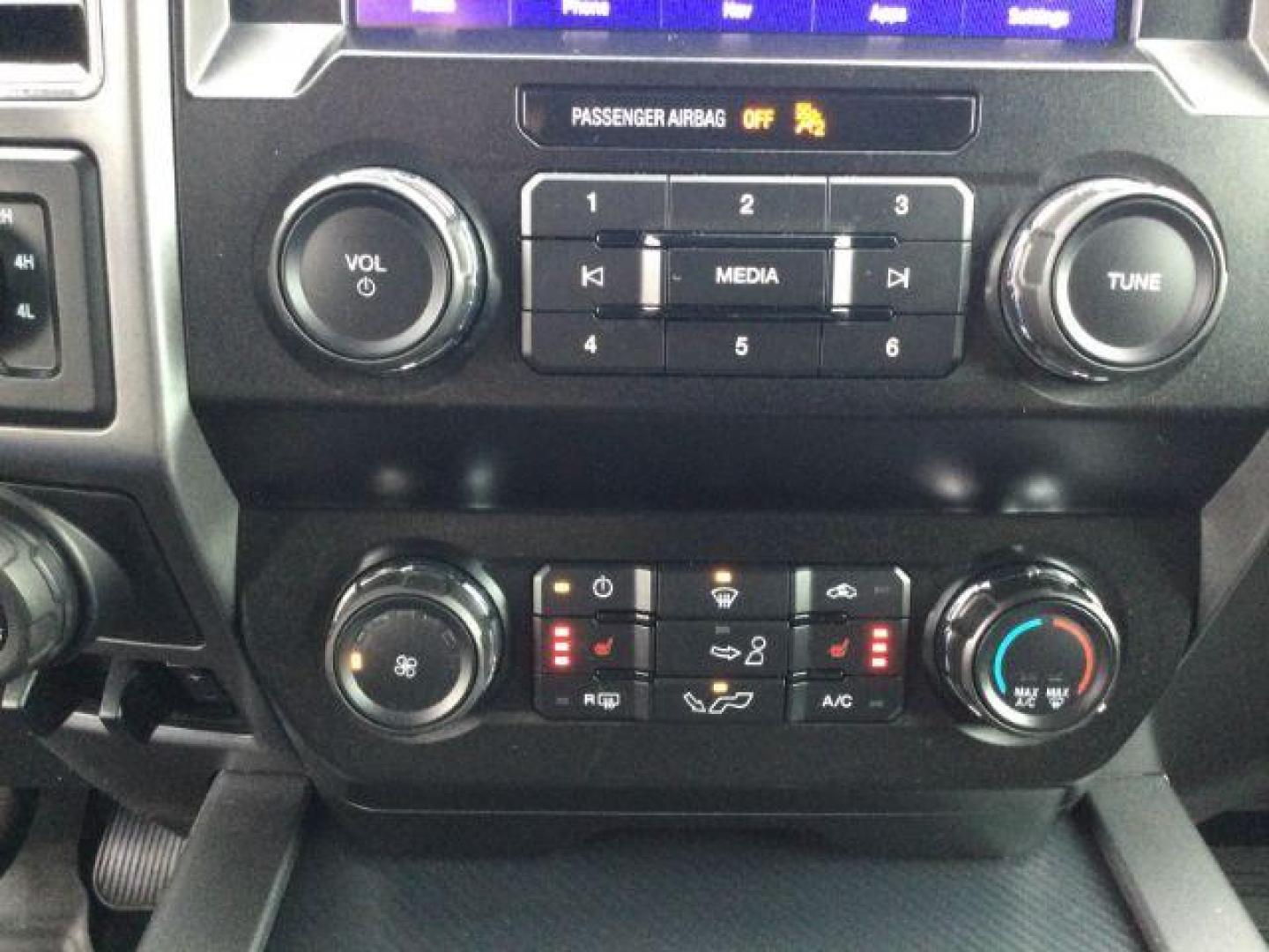 2020 Agate Black Metallic /Black Ford F-150 XLT (1FTFW1E40LK) with an EcoBoost 3.5L V-6 port/direct injection engine, 10 speed automatic transmission, located at 1801 Main Street, Lewiston, 83501, (208) 743-9371, 46.417065, -117.004799 - Photo#20