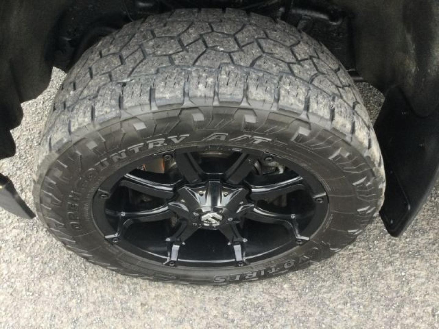 2015 Iridium Metallic /Dark Ash/Jet Black GMC 3500 Crew 4x4 SLT (1GT423C85FF) with an 6.6L V8 OHV 32V TURBO DIESEL engine, 6-Speed Automatic transmission, located at 1801 Main Street, Lewiston, 83501, (208) 743-9371, 46.417065, -117.004799- Photo#22