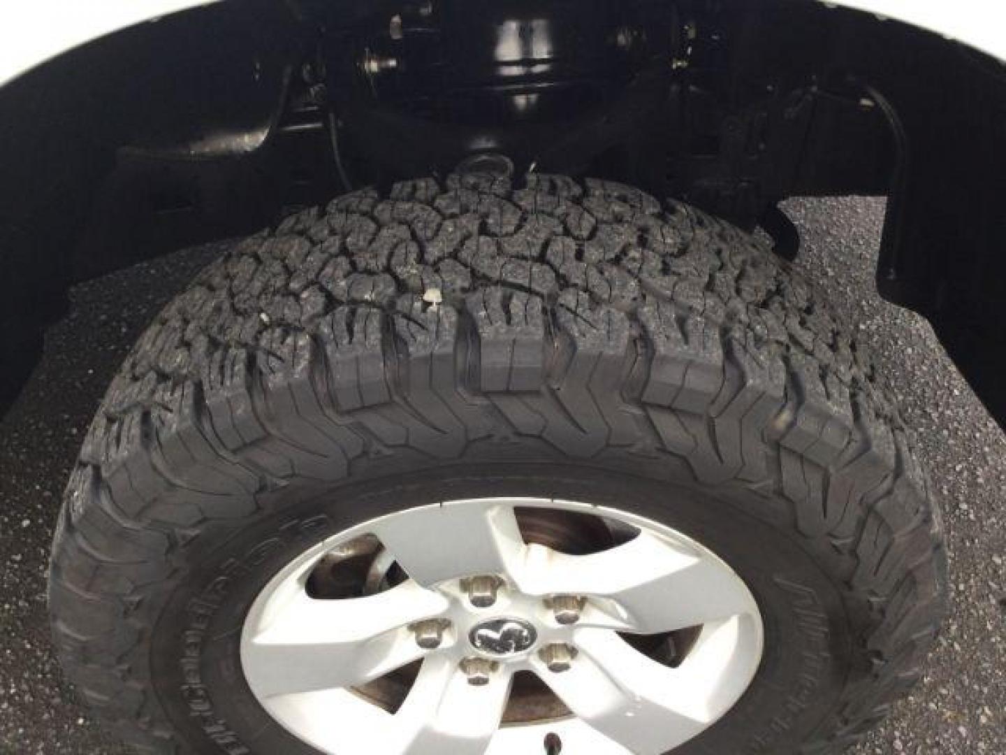 2013 Bright White Clearcoat Ram 1500 Tradesman (3C6JR7AP3DG) , located at 1801 Main Street, Lewiston, 83501, (208) 743-9371, 46.417065, -117.004799 - Photo#11