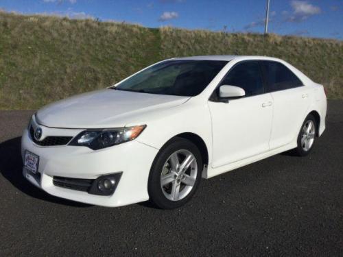 2014 Toyota Camry SE