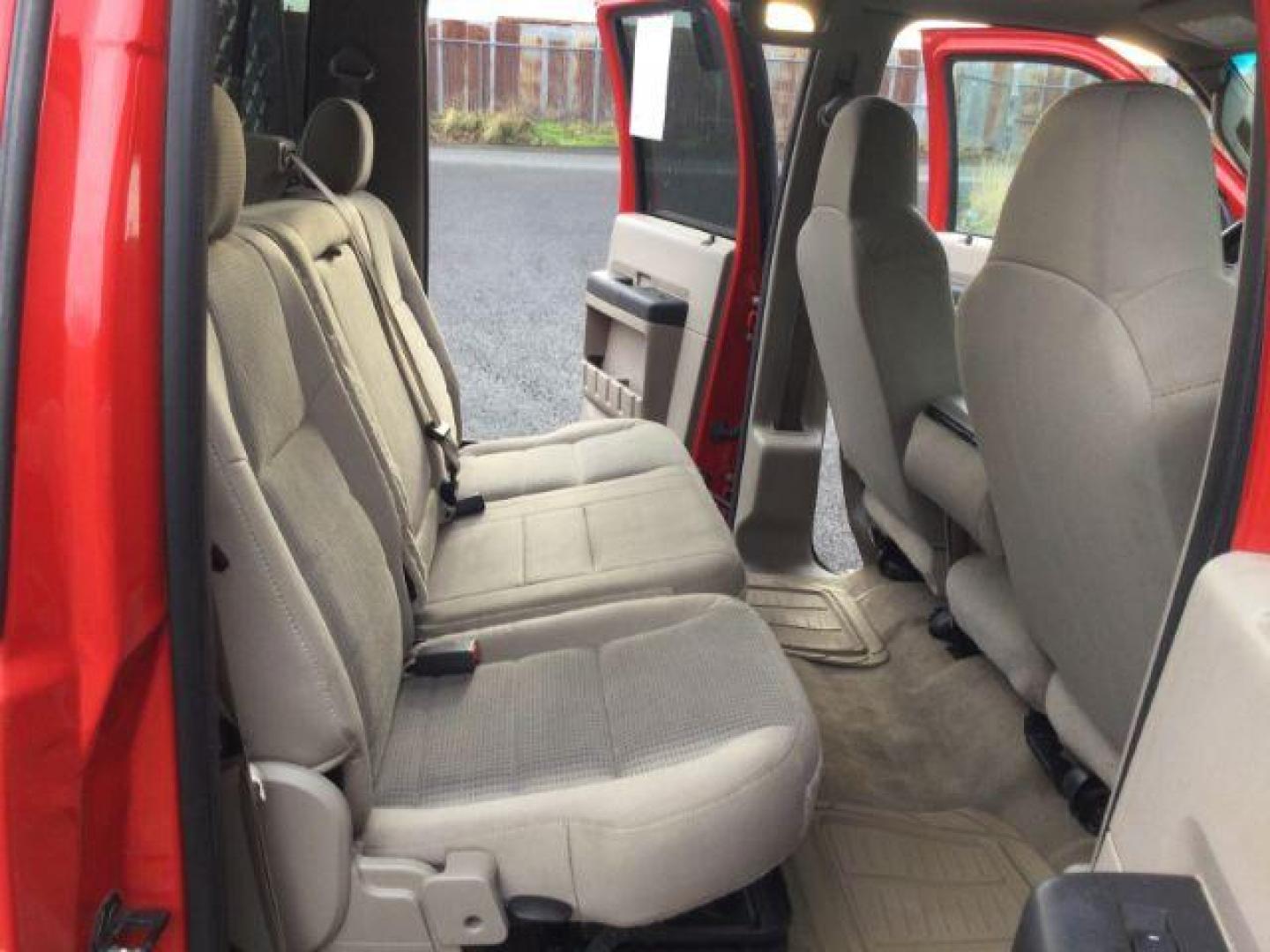 2008 RED /Medium Stone Ford F-350 XLT Crew Cab 4WD (1FTWW31R88E) with an 6.4L Powerstroke V8 engine, 5-Speed Automatic transmission, located at 1801 Main Street, Lewiston, 83501, (208) 743-9371, 46.417065, -117.004799 - Photo#18