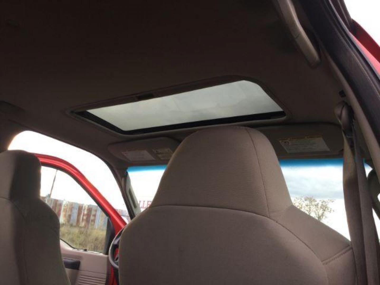 2008 RED /Medium Stone Ford F-350 XLT Crew Cab 4WD (1FTWW31R88E) with an 6.4L Powerstroke V8 engine, 5-Speed Automatic transmission, located at 1801 Main Street, Lewiston, 83501, (208) 743-9371, 46.417065, -117.004799 - Photo#19