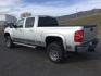 2012 Silver Ice Metallic /Ebony Chevrolet Silverado 2500HD LTZ (1GC1KYE82CF) with an Duramax 6.6L V-8 diesel direct injection engine, 6-Speed Automatic transmission, located at 1801 Main Street, Lewiston, 83501, (208) 743-9371, 46.417065, -117.004799 - Photo#7