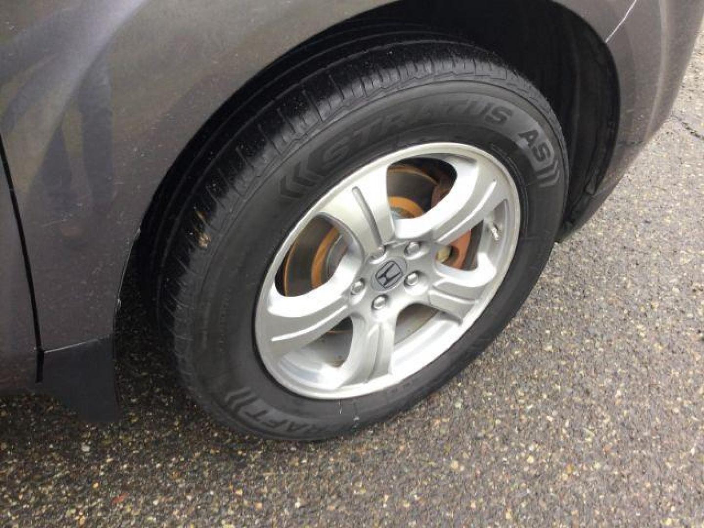 2015 Modern Steel Metallic /Black Honda Pilot EX-L (5FNYF4H79FB) with an 3.5L V-6 i-VTEC VCM variable valve control engine, 5-Speed Automatic transmission, located at 1801 Main Street, Lewiston, 83501, (208) 743-9371, 46.417065, -117.004799 - Photo#19