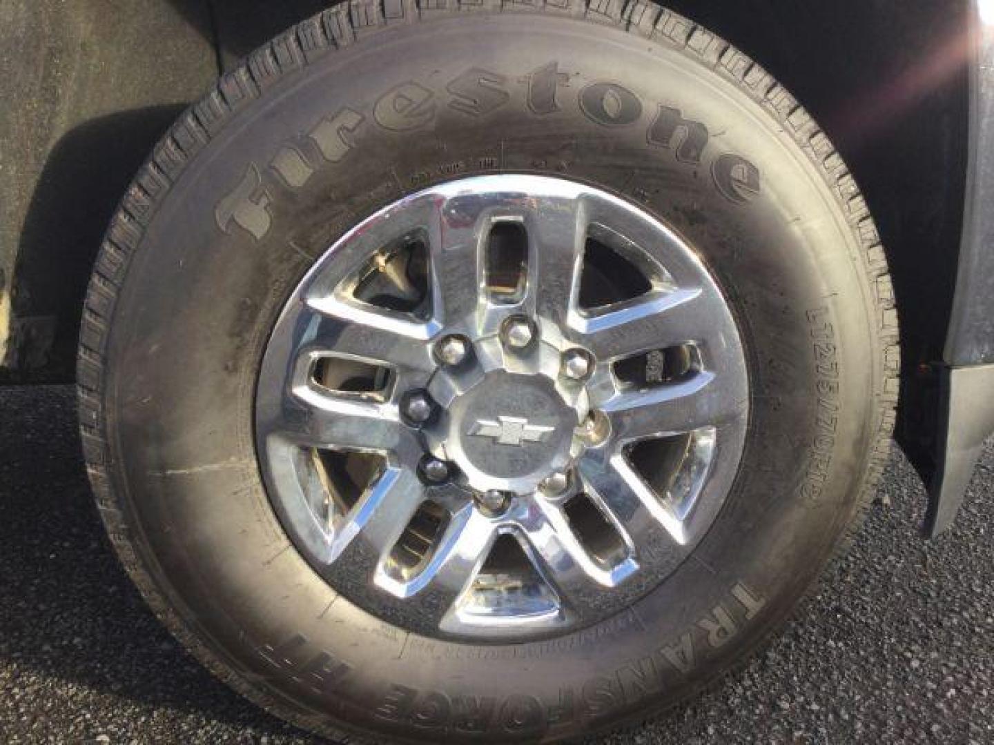 2016 Summit White Chevrolet Silverado 2500HD LT (1GC1KVEG0GF) , located at 1801 Main Street, Lewiston, 83501, (208) 743-9371, 46.417065, -117.004799 - Photo#21