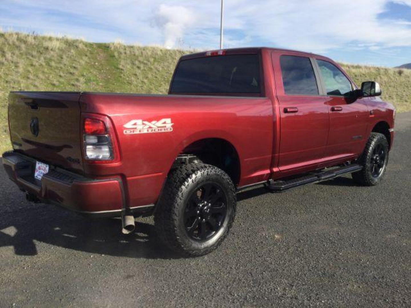 2021 Delmonico Red Pearlcoat /Black Ram 2500 Big Horn Crew Cab 4x4 6'4 Box (3C6UR5DL8MG) with an Cummins 6.7L I-6 diesel direct injection engine, 6-Speed Automatic transmission, located at 1801 Main Street, Lewiston, 83501, (208) 743-9371, 46.417065, -117.004799 - Photo#12