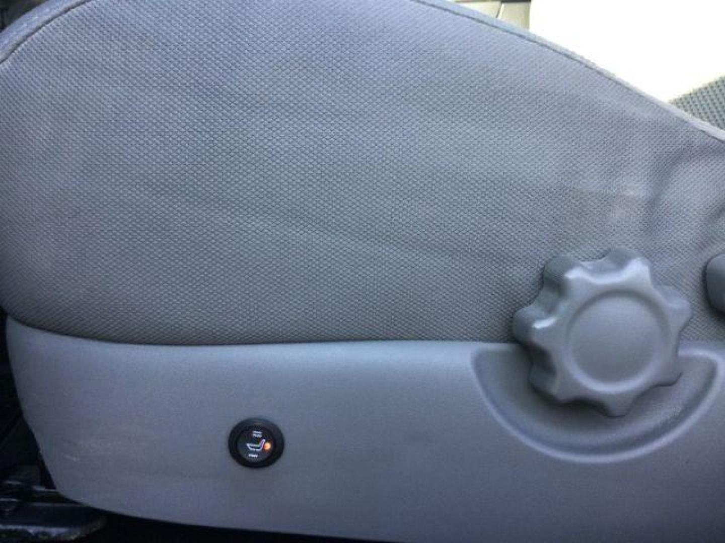 2012 Silver Streak Mica /Graphite Toyota Tacoma TRD Sport Crew Cab Long bed 4x4 (3TMMU4FN2CM) with an 4L V-6 DOHC engine, 5-Speed Automatic transmission, located at 1801 Main Street, Lewiston, 83501, (208) 743-9371, 46.417065, -117.004799 - Photo#6