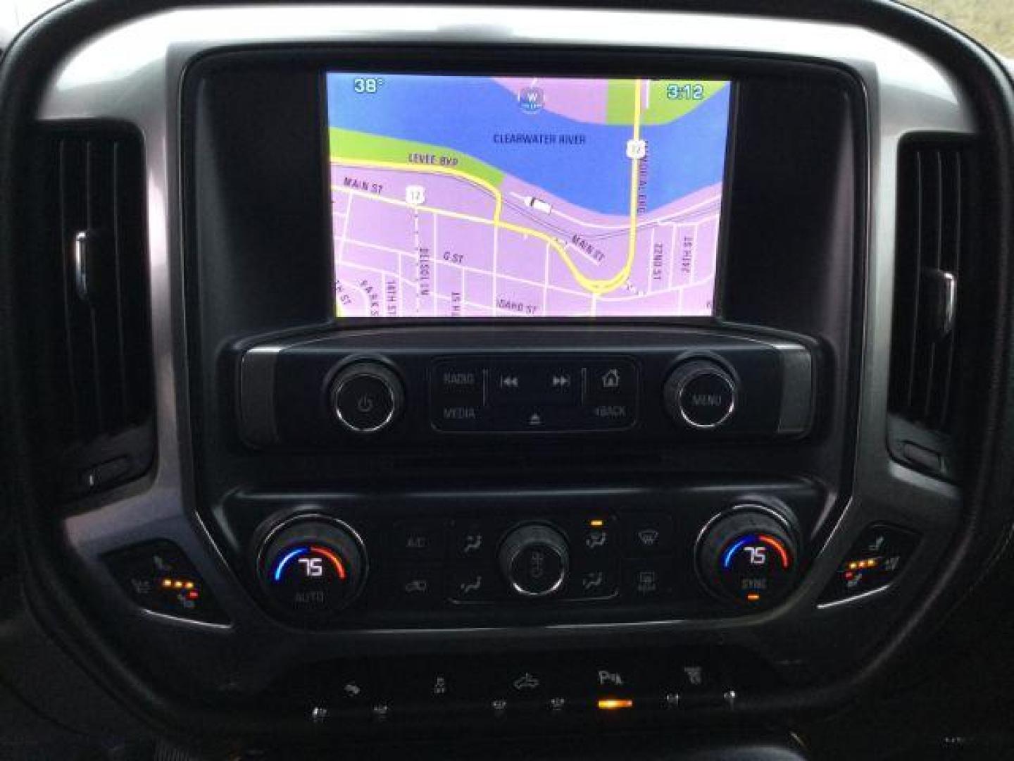 2015 Silver Ice Metallic /Jet Black Chevrolet Silverado 3500HD LTZ (1GC4K0C83FF) with an 6.6L V8 OHV 32V TURBO DIESEL engine, 6-Speed Automatic transmission, located at 1801 Main Street, Lewiston, 83501, (208) 743-9371, 46.417065, -117.004799 - Photo#7