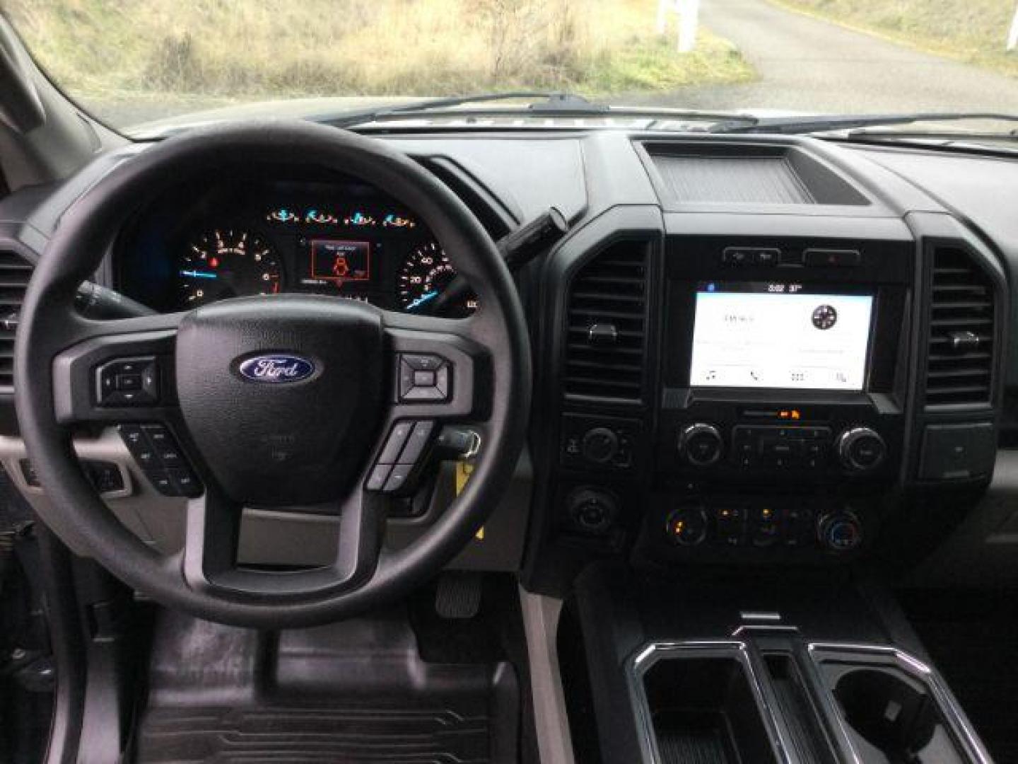 2017 Lithium Gray /Black Ford F-150 XL SuperCrew 4WD (1FTEW1EF6HK) with an 5.0L V8 engine, 6-Speed Automatic transmission, located at 1801 Main Street, Lewiston, 83501, (208) 743-9371, 46.417065, -117.004799 - Photo#6