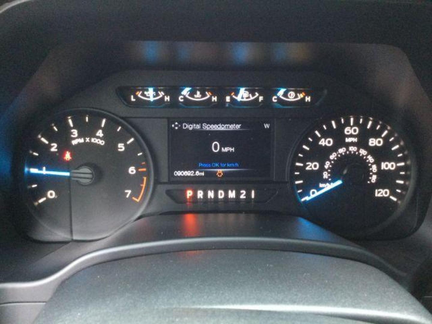 2017 Lithium Gray /Black Ford F-150 XL SuperCrew 4WD (1FTEW1EF6HK) with an 5.0L V8 engine, 6-Speed Automatic transmission, located at 1801 Main Street, Lewiston, 83501, (208) 743-9371, 46.417065, -117.004799 - Photo#15