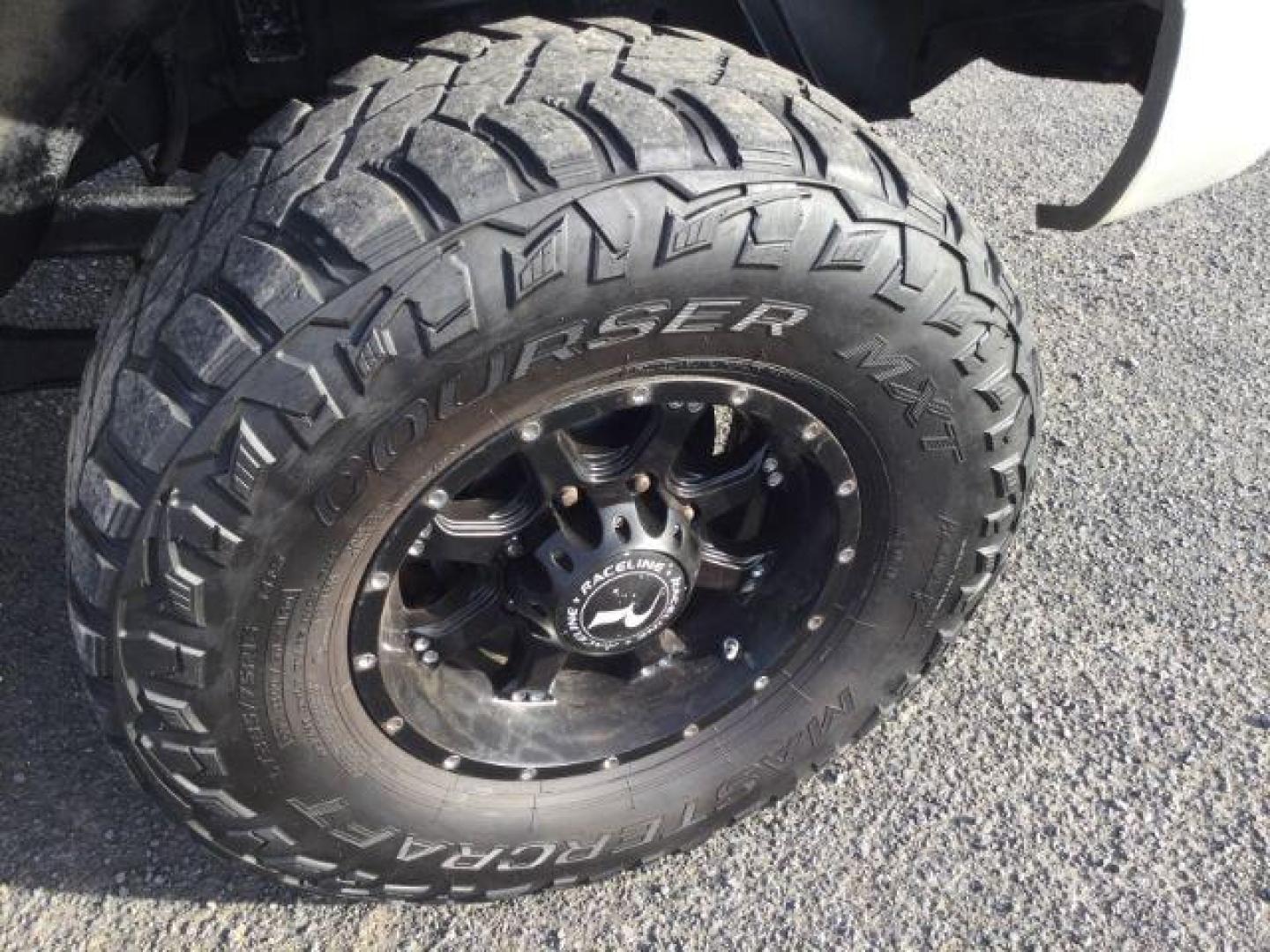 2002 Bright Silver Metallic Clearcoat /Agate Dodge Ram 2500 SLT | ST (3B7KF23CX2M) with an Cummins 5.9L I-6 diesel direct injection engine, 6-SPEED transmission, located at 1801 Main Street, Lewiston, 83501, (208) 743-9371, 46.417065, -117.004799 - Photo#11