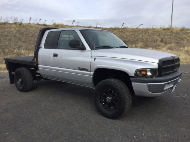 photo of 2002 Dodge Ram 2500 SLT | ST