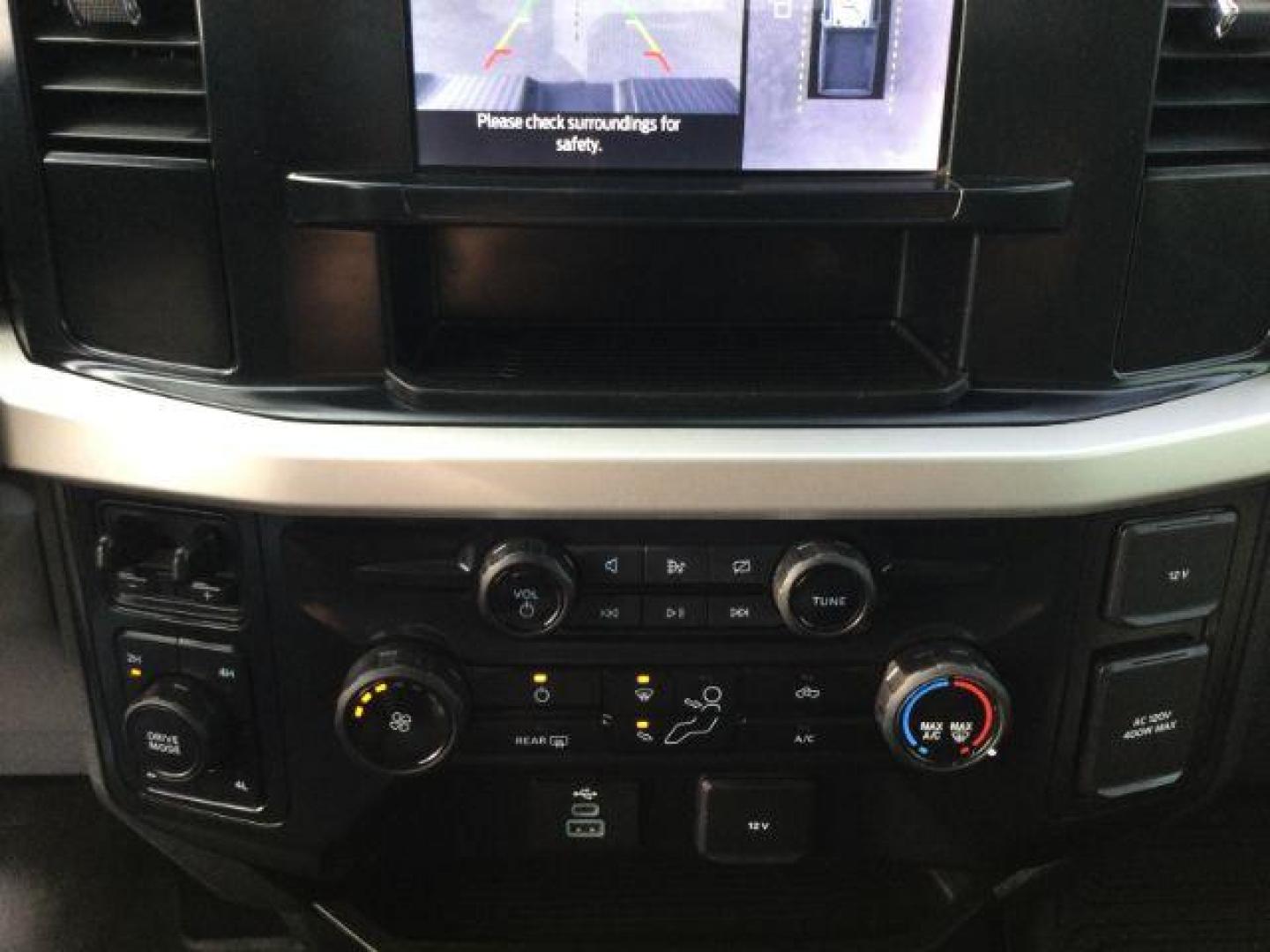 2024 Agate Black Metallic /Medium Dark Slate Ford F-350 Crew Cab STX Long Bed 4WD (1FT8W3BT8RE) with an Powerstroke 6.7L V-8 diesel direct injection engine, 10-speed automatic transmission, located at 1801 Main Street, Lewiston, 83501, (208) 743-9371, 46.417065, -117.004799 - Photo#24