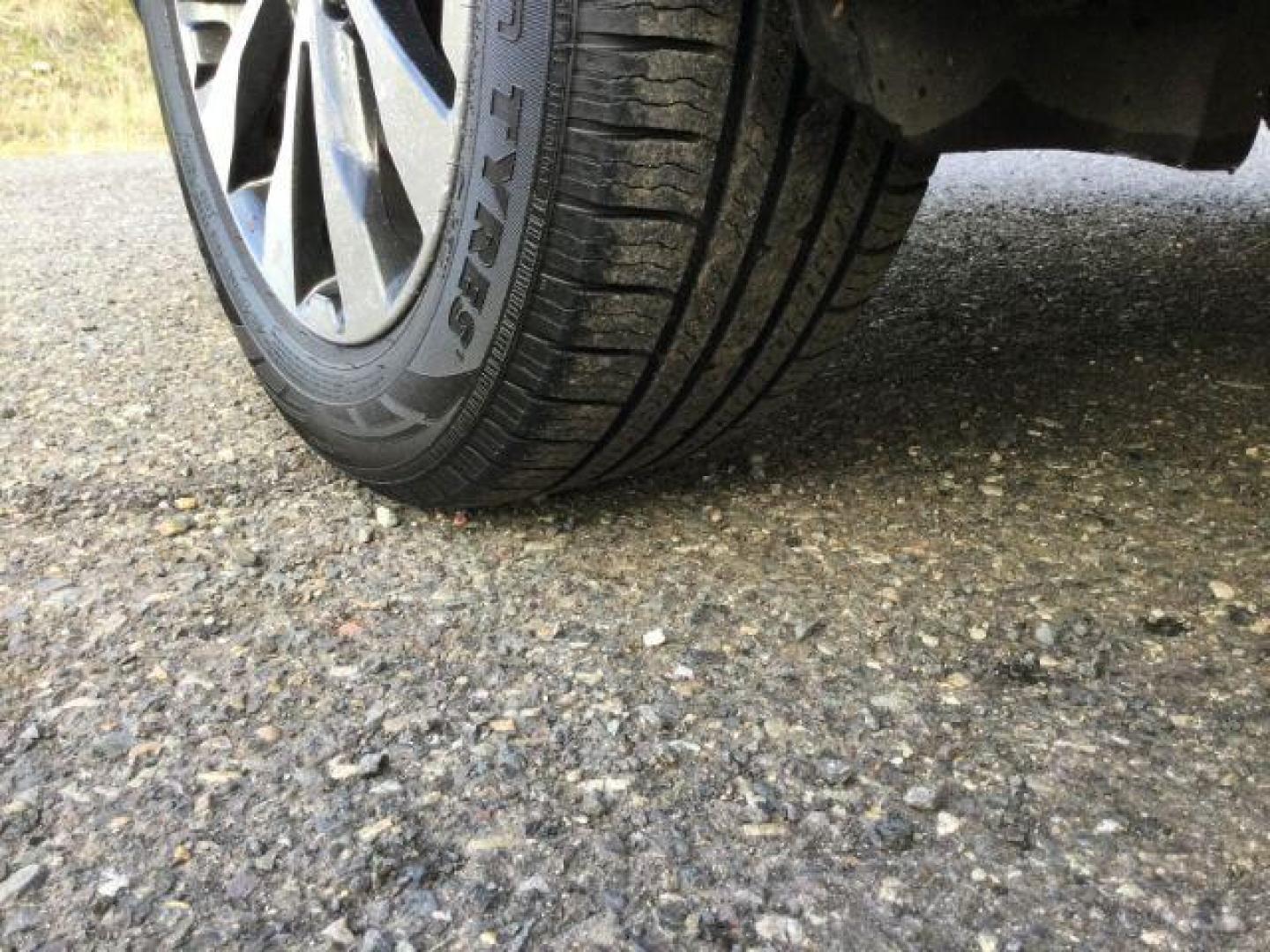 2016 Wilderness Green Metallic /Warm Ivory Leather, leather Subaru Outback 2.5i Limited (4S4BSANC3G3) with an 2.5L H4 DOHC 16V engine, Continuously Variable Transmission transmission, located at 1801 Main Street, Lewiston, 83501, (208) 743-9371, 46.417065, -117.004799 - Photo#21