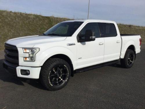 2015 Ford F-150 Lariat SuperCrew 5.5ft Bed 4WD