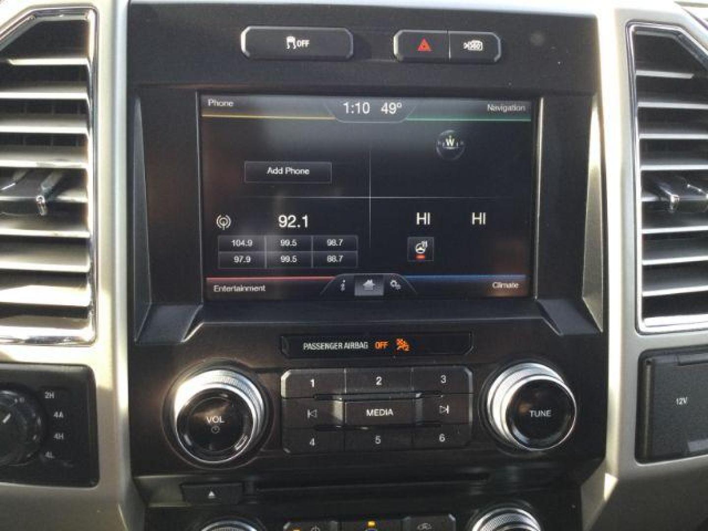 2015 Oxford White /Black Leather Ford F-150 Lariat SuperCrew 5.5ft Bed 4WD (1FTEW1EG1FK) with an EcoBoost 3.5L V-6 gasoline direct injection engine, 6-Speed Automatic transmission, located at 1801 Main Street, Lewiston, 83501, (208) 743-9371, 46.417065, -117.004799 - Photo#12