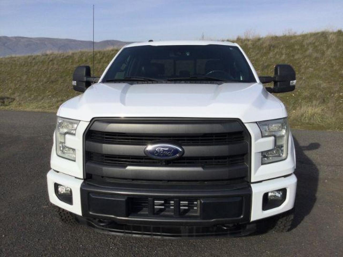 2015 Oxford White /Black Leather Ford F-150 Lariat SuperCrew 5.5ft Bed 4WD (1FTEW1EG1FK) with an EcoBoost 3.5L V-6 gasoline direct injection engine, 6-Speed Automatic transmission, located at 1801 Main Street, Lewiston, 83501, (208) 743-9371, 46.417065, -117.004799 - Photo#18