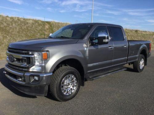 2022 Ford F-350 Crew Cab XLT Long Bed 4WD