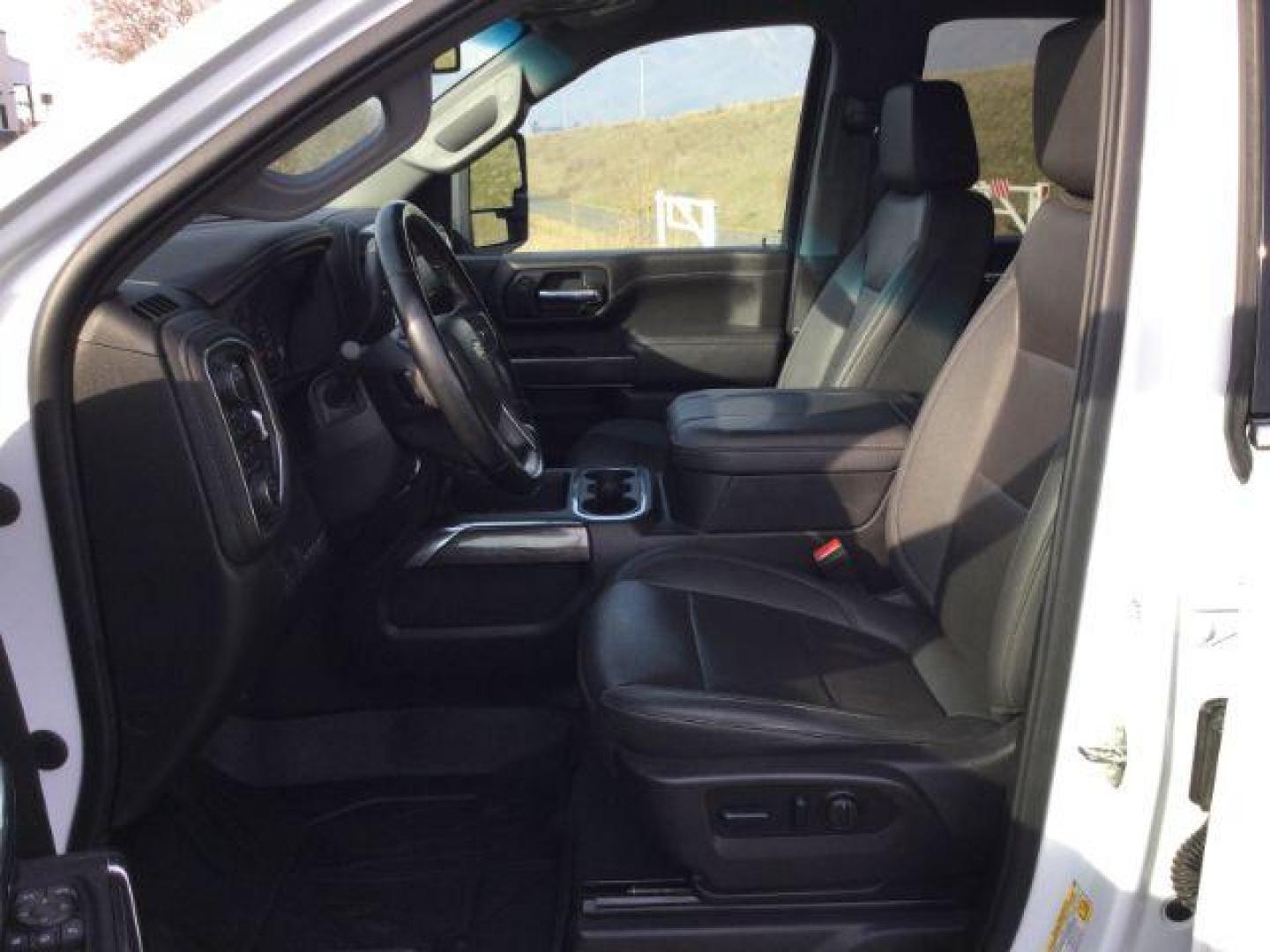 2023 Summit White /Jet Black Chevrolet Silverado 3500HD Crew Cab LTZ Long Bed 4x4 (1GC4YUEY1PF) with an Duramax 6.6L V-8 diesel direct injection engine, 10-speed automatic transmission, located at 1801 Main Street, Lewiston, 83501, (208) 743-9371, 46.417065, -117.004799 - Photo#4