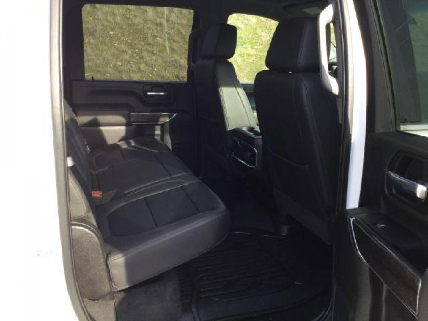 2023 Summit White /Jet Black Chevrolet Silverado 3500HD Crew Cab LTZ Long Bed 4x4 (1GC4YUEY1PF) with an Duramax 6.6L V-8 diesel direct injection engine, 10-speed automatic transmission, located at 1801 Main Street, Lewiston, 83501, (208) 743-9371, 46.417065, -117.004799 - Photo#14