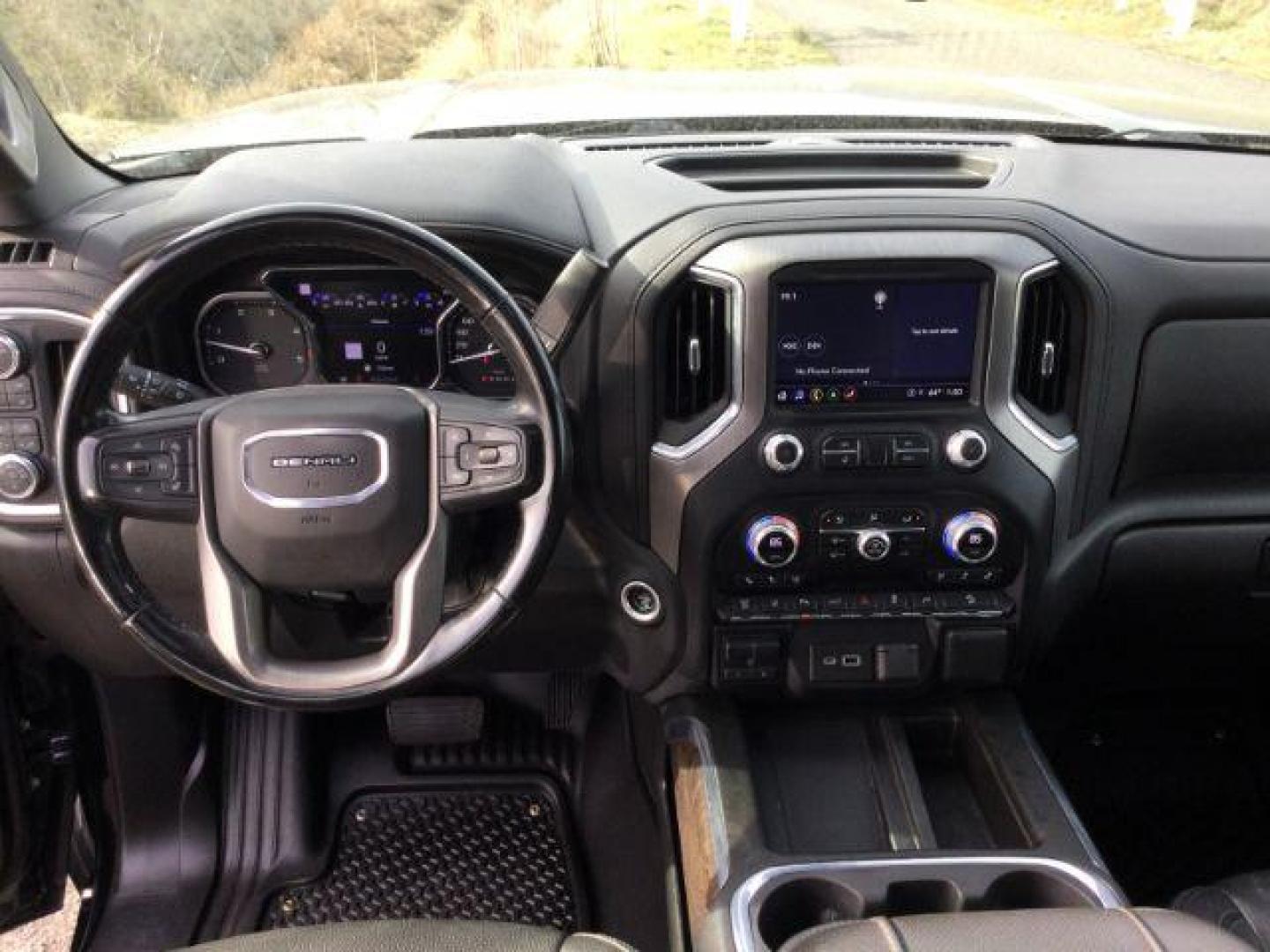 2023 Onyx Black /Jet Black GMC Sierra 3500HD Crew Cab Denali 4WD (1GT49WEY1PF) with an Duramax 6.6L V-8 diesel direct injection engine, 10 speed automatic transmission, located at 1801 Main Street, Lewiston, 83501, (208) 743-9371, 46.417065, -117.004799 - Photo#4