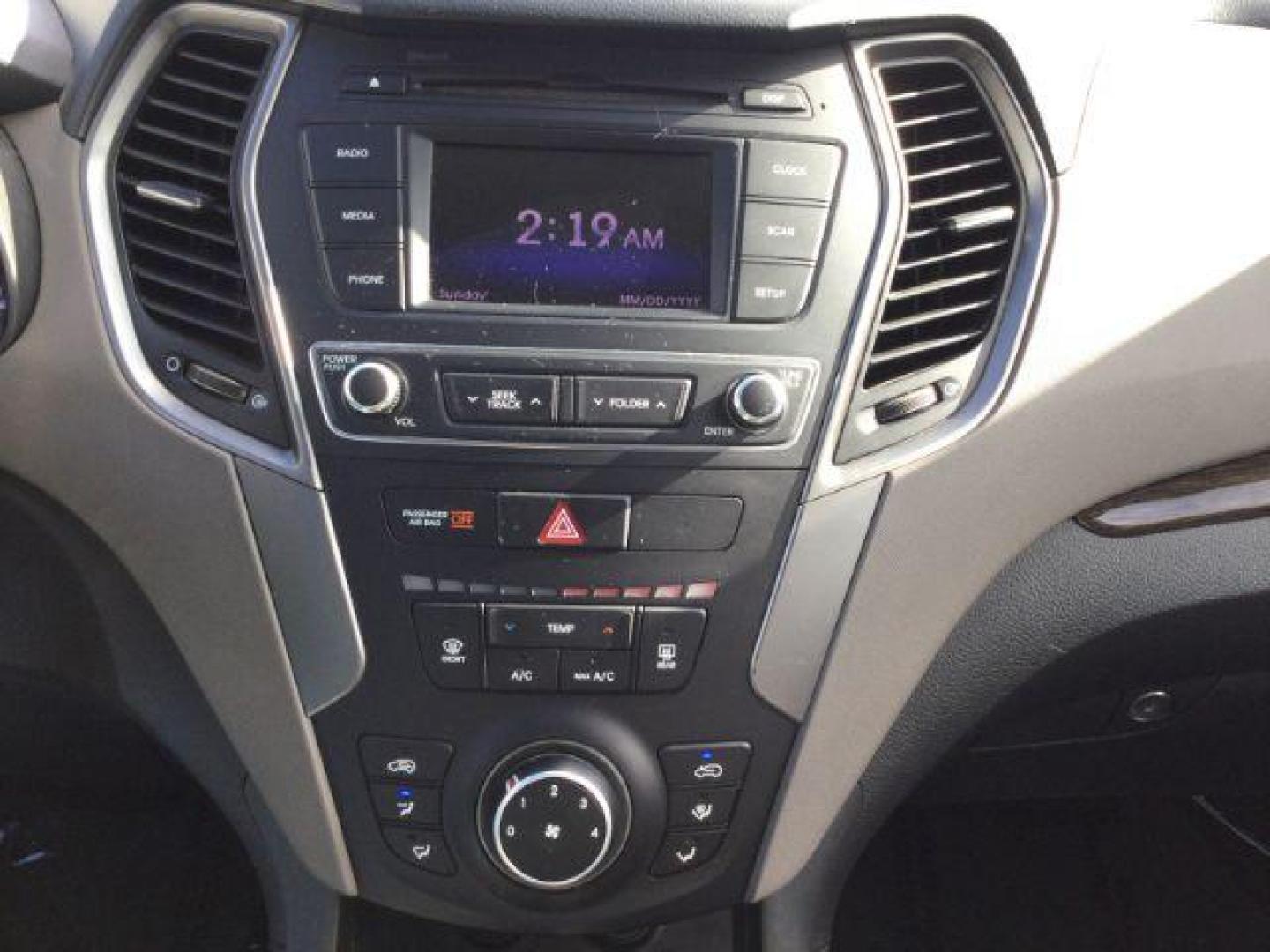 2018 Sparkling Silver /Gray Hyundai Santa Fe Sport 2.4L (5XYZTDLB0JG) with an Theta II 2.4L I-4 gasoline direct injection engine, 6-Speed Automatic transmission, located at 1801 Main Street, Lewiston, 83501, (208) 743-9371, 46.417065, -117.004799 - Photo#5