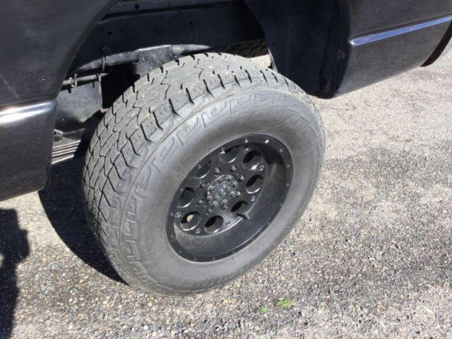 2009 Brilliant Black Crystal Pearlcoat Dodge Ram 2500 Laramie (3D7KS28L09G) , located at 1801 Main Street, Lewiston, 83501, (208) 743-9371, 46.417065, -117.004799 - Photo#14