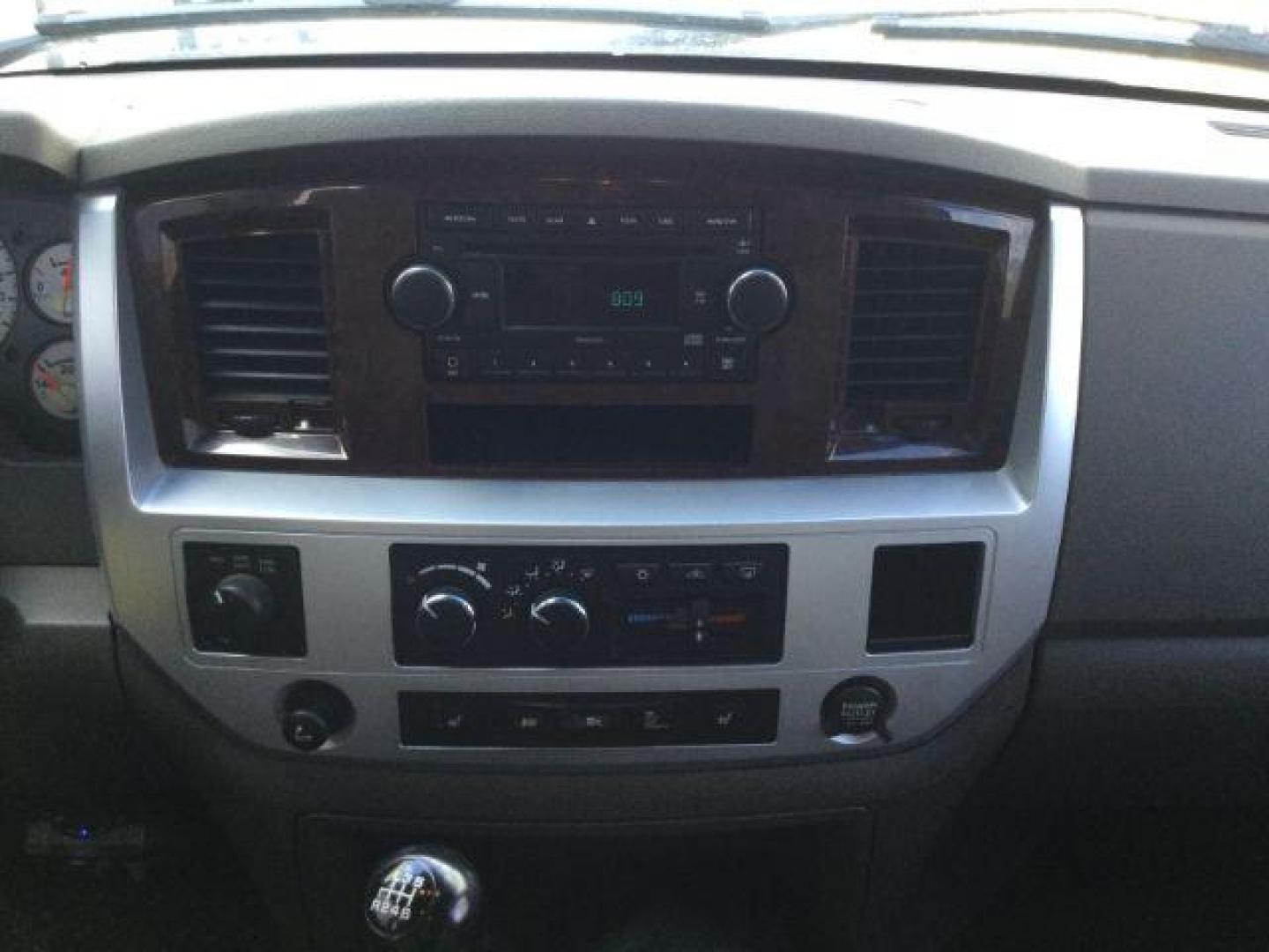 2009 Brilliant Black Crystal Pearlcoat Dodge Ram 2500 Laramie (3D7KS28L09G) , located at 1801 Main Street, Lewiston, 83501, (208) 743-9371, 46.417065, -117.004799 - Photo#22