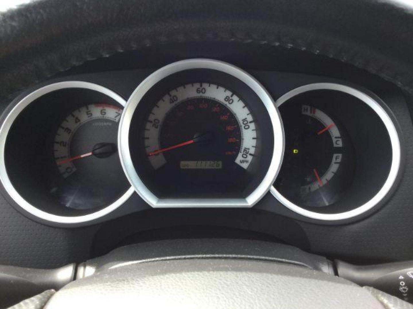 2014 SILVER /Graphite Toyota Tacoma Double Cab Long Bed V6 5AT 4WD (5TFMU4FNXEX) with an 4.0L V6 DOHC 24V engine, 5-Speed Automatic transmission, located at 1801 Main Street, Lewiston, 83501, (208) 743-9371, 46.417065, -117.004799 - Photo#22