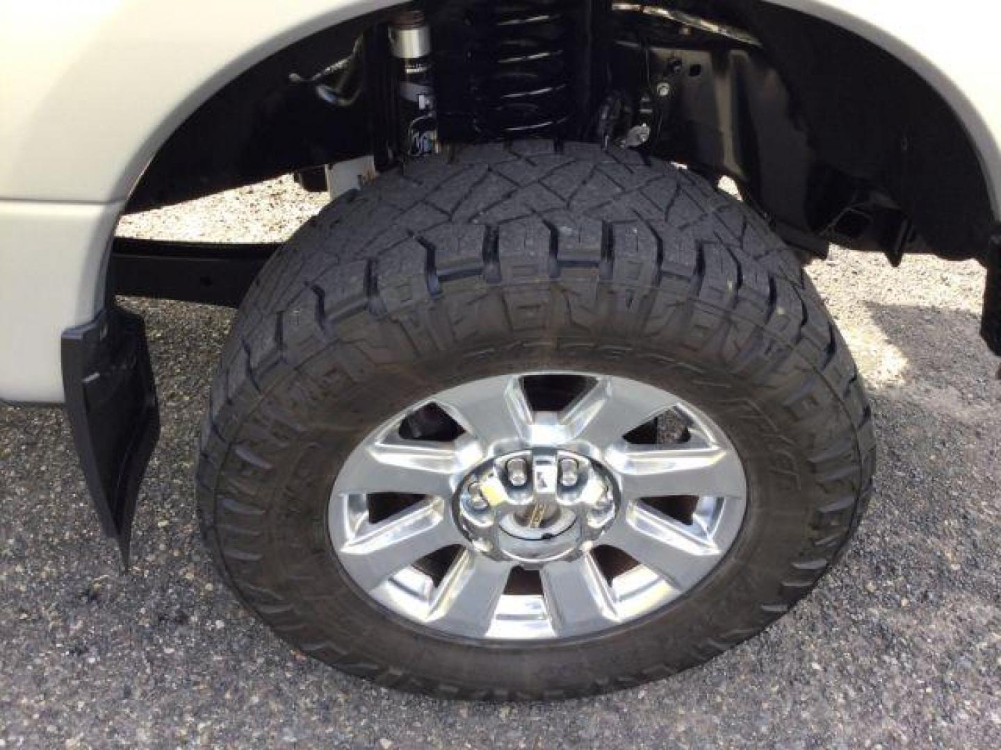 2019 Ingot Silver Metallic /Black Ford F-350 Platinum Crew Cab Long Bed 4WD (1FT8W3BT6KE) with an Powerstroke 6.7L V-8 diesel direct injection engine, 6-Speed Automatic transmission, located at 1801 Main Street, Lewiston, 83501, (208) 743-9371, 46.417065, -117.004799 - Photo#23