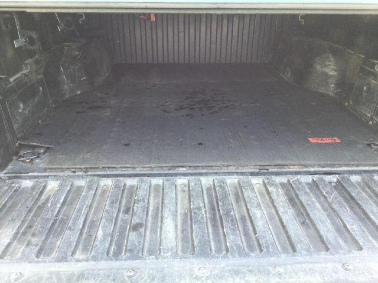 2018 Super White /BLACK LEATHER w/Red stitching Toyota Tacoma Crew Cab TRD Pro 4WD (5TFCZ5AN2JX) with an 3.5L V6 DOHC 24V engine, 6-Speed Manual Transmission transmission, located at 1801 Main Street, Lewiston, 83501, (208) 743-9371, 46.417065, -117.004799 - Photo#21