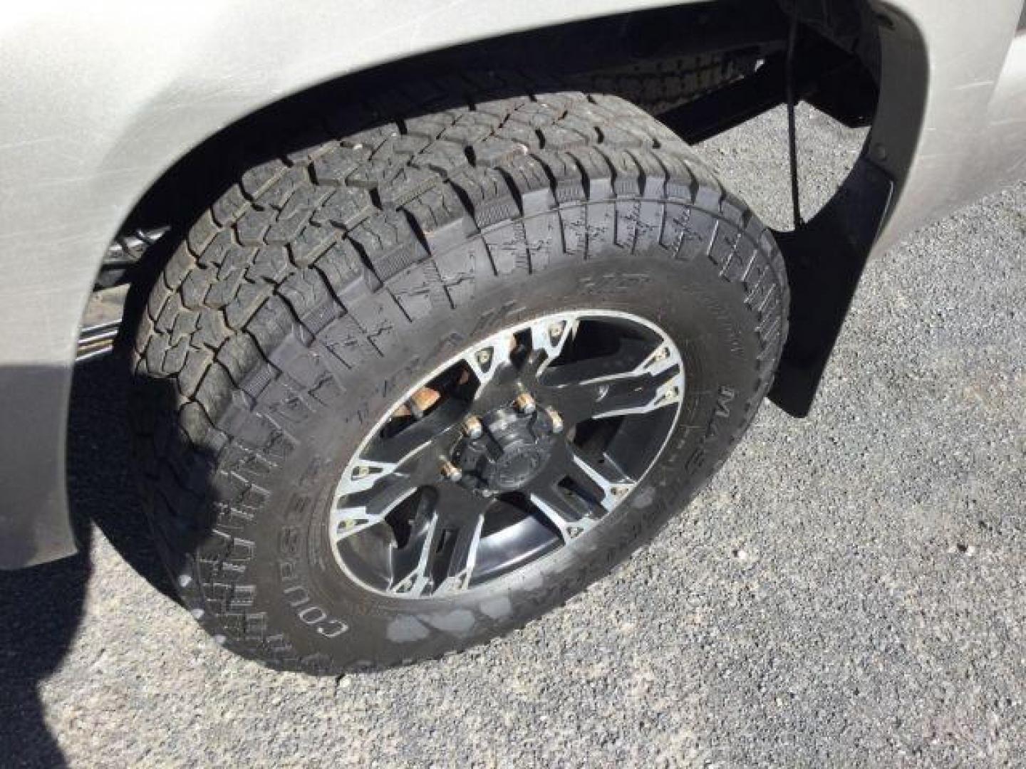 2002 Medium Charcoal Gray Metallic /Graphite Chevrolet Silverado 1500 LS (2GCEK19T821) with an Vortec 5.3L V-8 regular unleaded engine, 4 speed Automatic transmission, located at 1801 Main Street, Lewiston, 83501, (208) 743-9371, 46.417065, -117.004799 - Photo#5