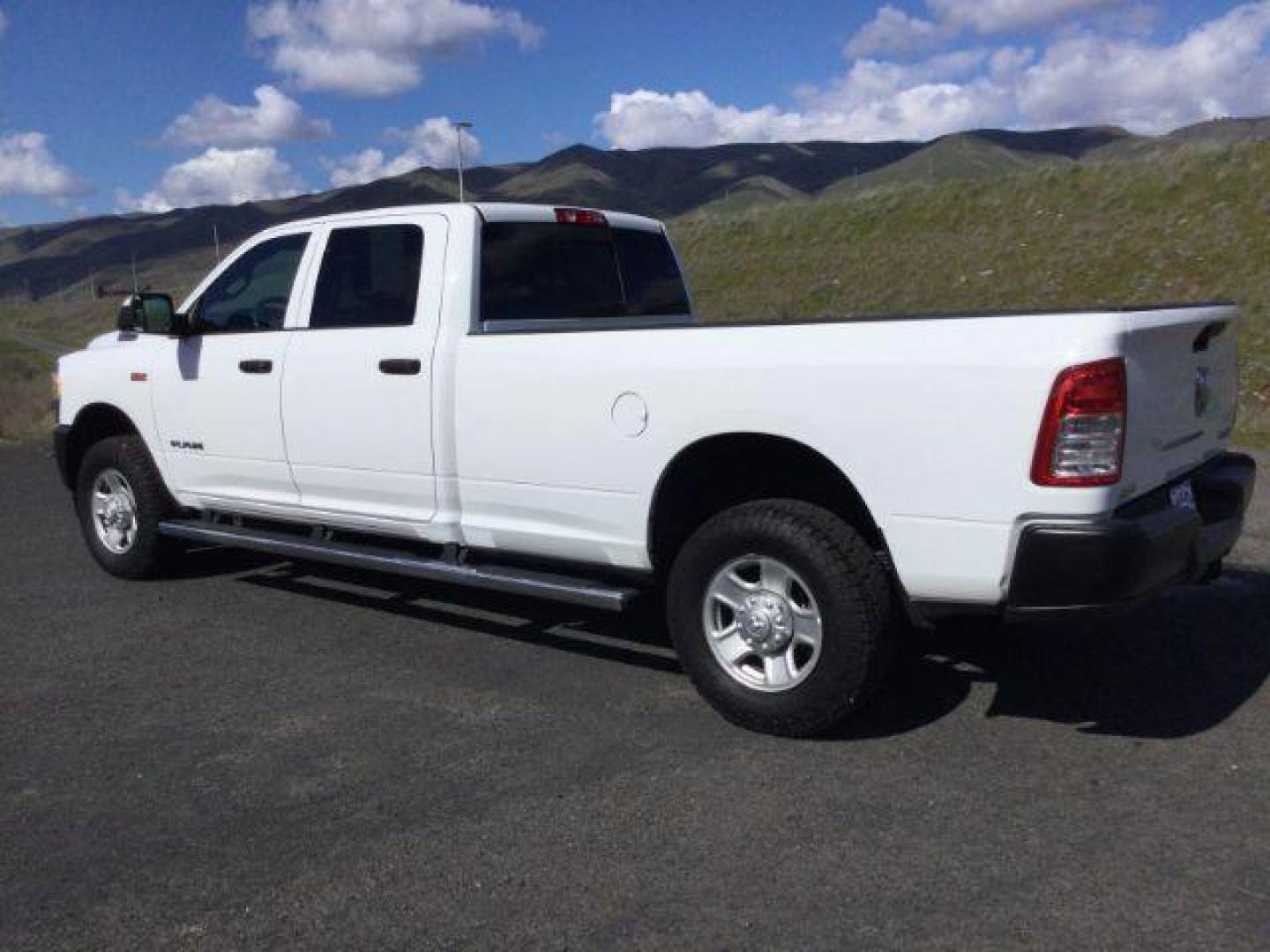2021 Bright White Clearcoat /Diesel Gray/Black Ram 3500 Tradesman Crew Cab 4x4 8' Box (3C63R3GJ6MG) with an HEMI 6.4L V-8 VVT variable valve control engine, 6-Speed Automatic transmission, located at 1801 Main Street, Lewiston, 83501, (208) 743-9371, 46.417065, -117.004799 - Photo#2