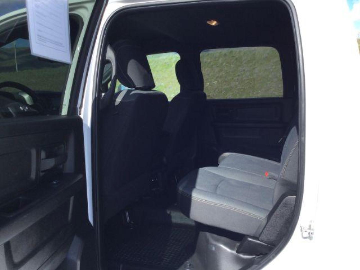 2021 Bright White Clearcoat /Diesel Gray/Black Ram 3500 Tradesman Crew Cab 4x4 8' Box (3C63R3GJ6MG) with an HEMI 6.4L V-8 VVT variable valve control engine, 6-Speed Automatic transmission, located at 1801 Main Street, Lewiston, 83501, (208) 743-9371, 46.417065, -117.004799 - Photo#5