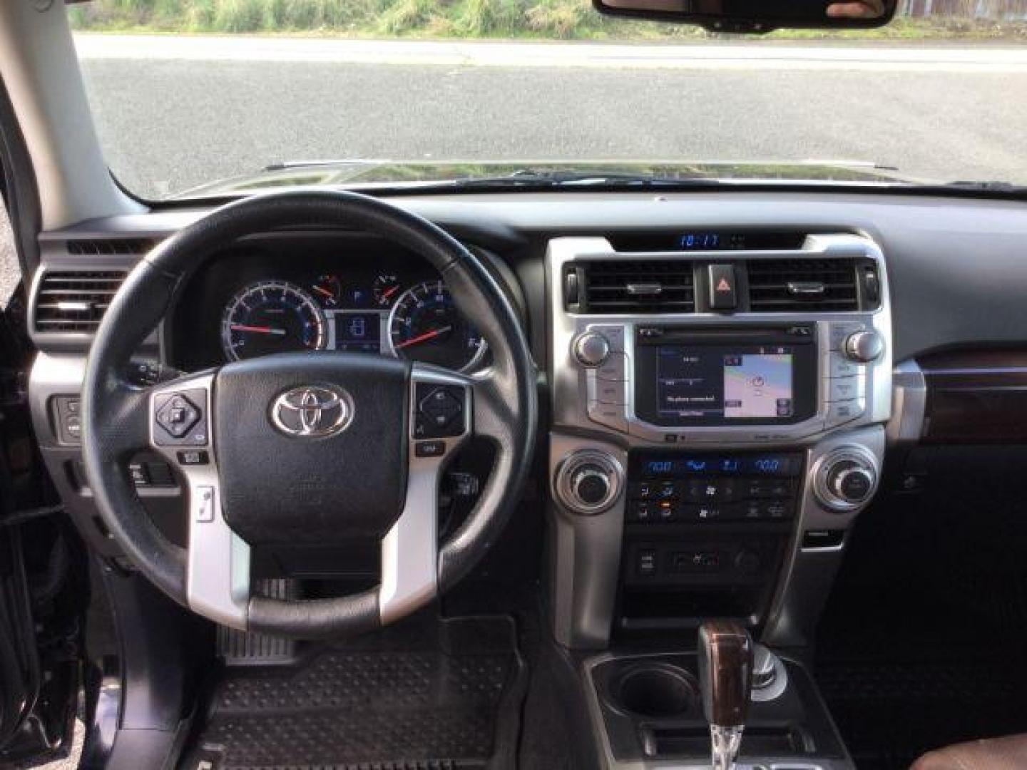 2017 Midnight Black Metallic /Redwood Toyota 4Runner Limited (JTEBU5JR5H5) with an 4L V-6 DOHC engine, Auto, 5-Spd SeqShft transmission, located at 1801 Main Street, Lewiston, 83501, (208) 743-9371, 46.417065, -117.004799 - Photo#5