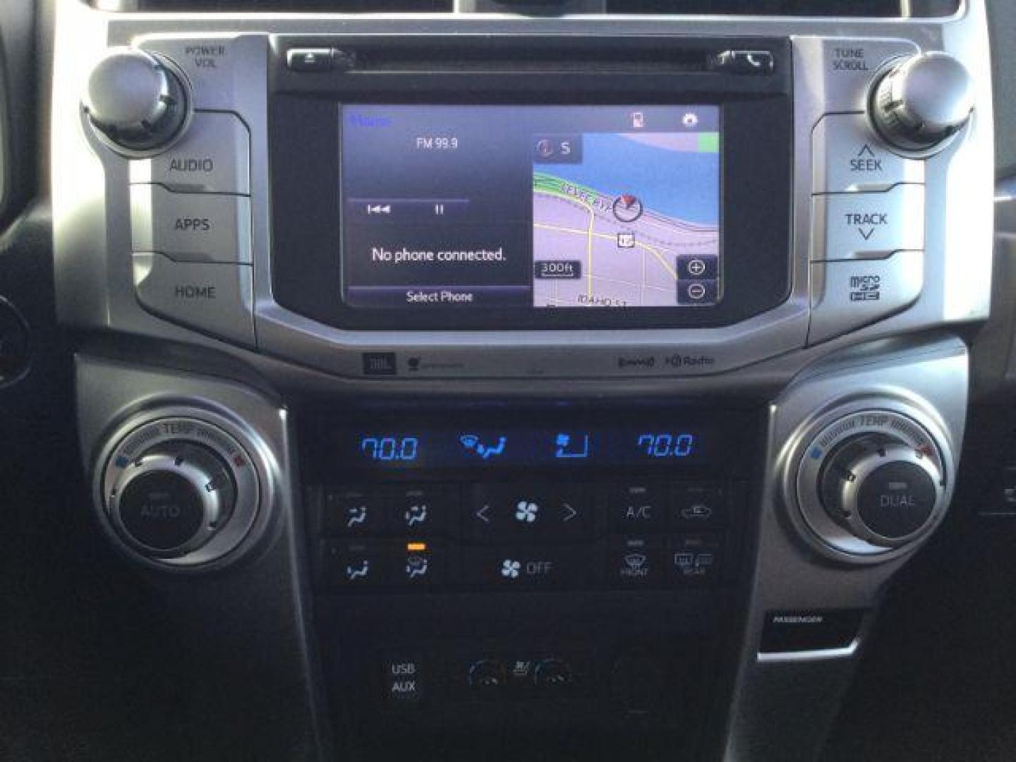 2017 Midnight Black Metallic /Redwood Toyota 4Runner Limited (JTEBU5JR5H5) with an 4L V-6 DOHC engine, Auto, 5-Spd SeqShft transmission, located at 1801 Main Street, Lewiston, 83501, (208) 743-9371, 46.417065, -117.004799 - Photo#18