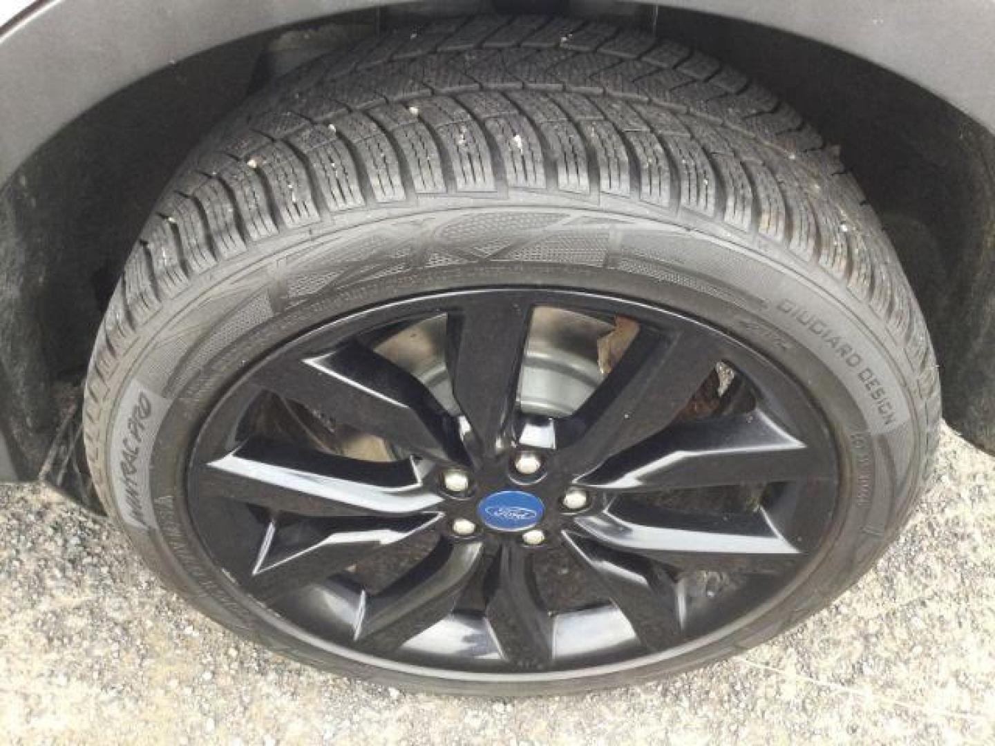 2019 White Platinum Metallic Tri-Coat /Medium Light Stone Ford Escape Titanium (1FMCU9J95KU) with an EcoBoost 2L I-4 gasoline direct injection engine, 6-Speed Automatic transmission, located at 1801 Main Street, Lewiston, 83501, (208) 743-9371, 46.417065, -117.004799 - Photo#16