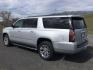 2019 Quicksilver Metallic /Jet Black GMC Yukon XL SLT (1GKS2GKCXKR) with an EcoTec3 5.3L V-8 gasoline direct injection engine, 6-Speed Automatic transmission, located at 1801 Main Street, Lewiston, 83501, (208) 743-9371, 46.417065, -117.004799 - Photo#2
